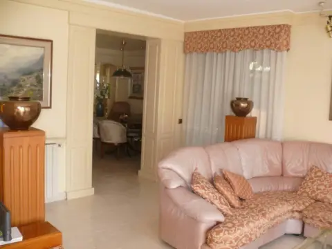 Casa en Montilivi-Palau