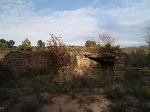 Finca rústica en Caseres