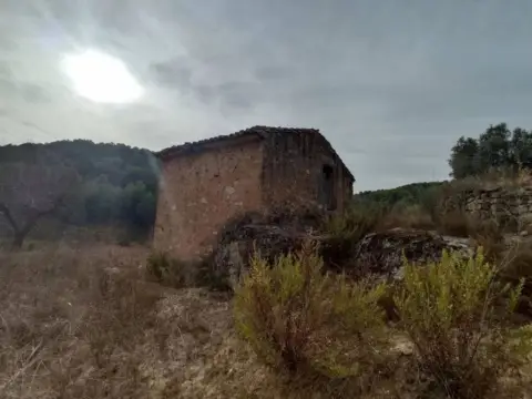 Finca rústica en Caseres