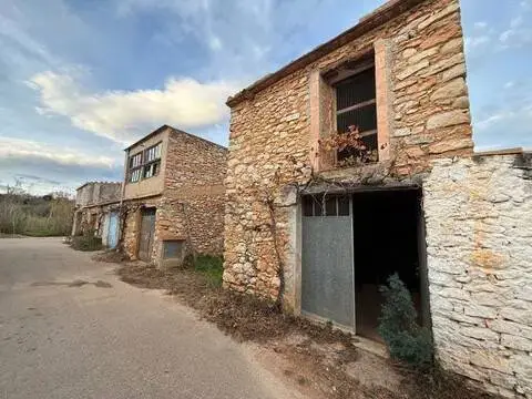 Casa rústica en Les Coves de Vinromà