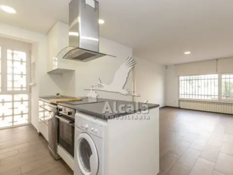 Piso en Colonia, Avenida de Meco