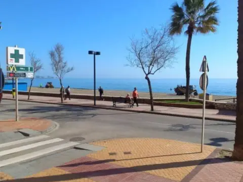 Local comercial en Playa de Los Boliches