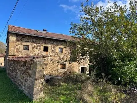 Casa rústica en Barrio de la Población de Arriba