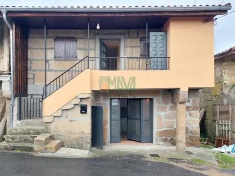 Casa en Paderne de Allariz