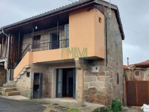 Casa en Paderne de Allariz