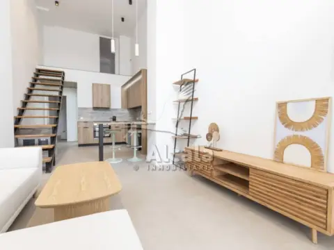 Piso en San Isidro, Estación