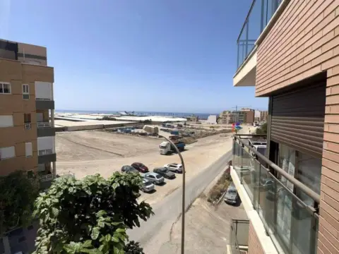 Piso en Adra