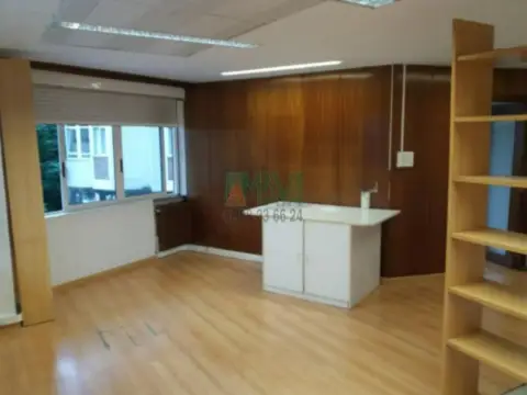 Oficina en Ourense Capital