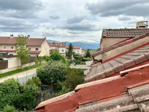 Casa adosada en La Lastrilla