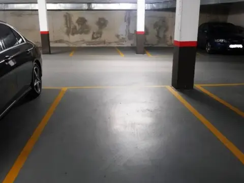Garaje en A Valenza