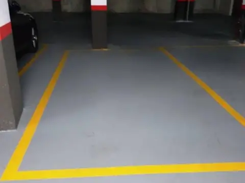 Garaje en A Valenza