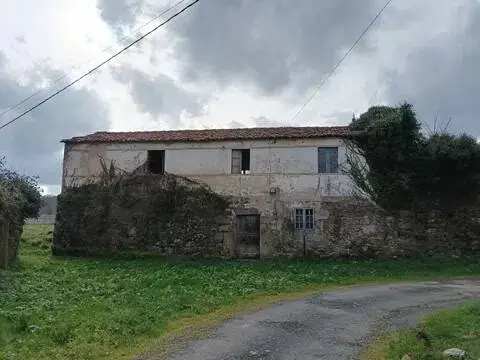 Casa adosada en A Brixeira (Curtis)