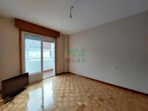 Piso en Ourense Capital