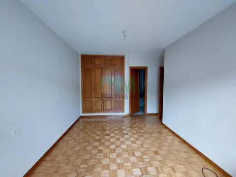 Piso en Ourense Capital