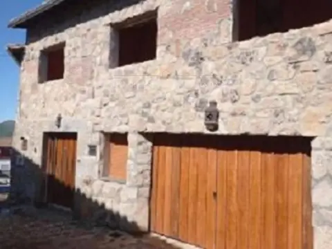 Casa en puerto de Béjar