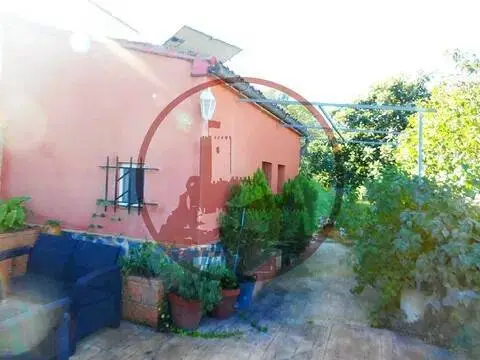 Chalet en calle Poligono 23, 25