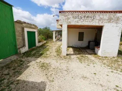 Casa rústica en calle Camino Partida Pla de Cuart, 1