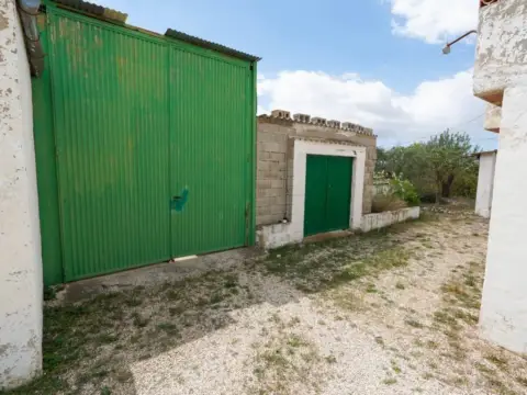 Casa rústica en calle Camino Partida Pla de Cuart, 1