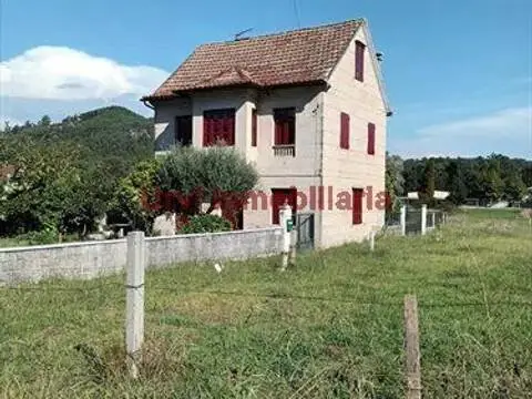 Chalet en Vilaboa