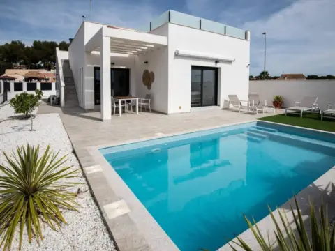 Casa en Pinar de Campoverde
