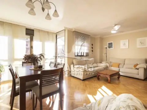 Piso en Pryconsa, Juan de Austria