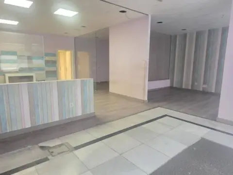 Local comercial en Puerto Chico
