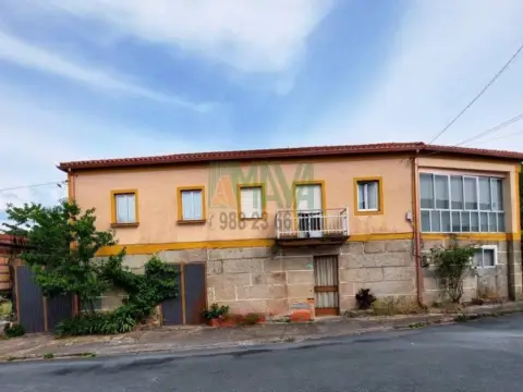 Casa en O Pereiro de Aguiar
