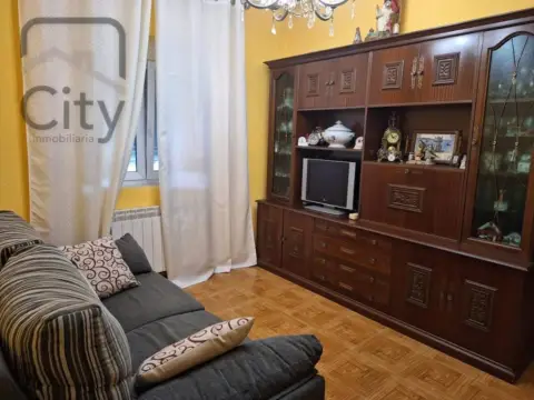 Piso en Zona Avenida de Madrid