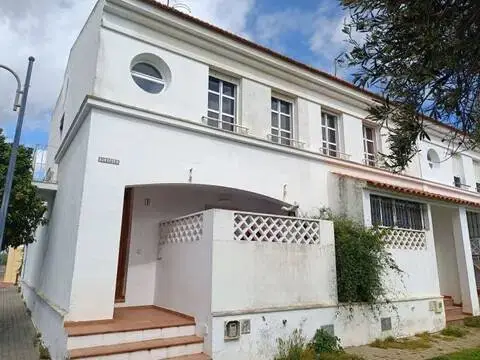 Casa adosada en Isla de Canela