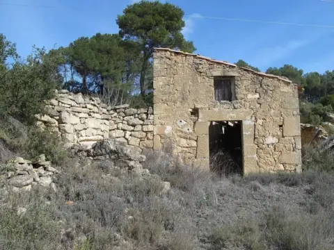 Casa rústica en Caseres