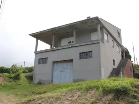 Chalet en Mosende (San Pedro) (O Vicedo)