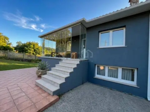 Casa en Boiro
