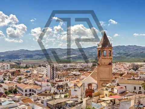 Terreno en calle de Murallas Altas