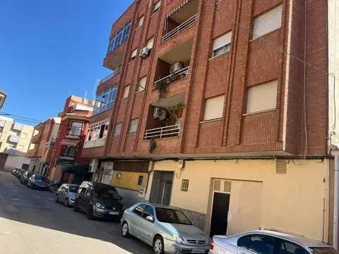 Garaje en calle de Monche Ríos