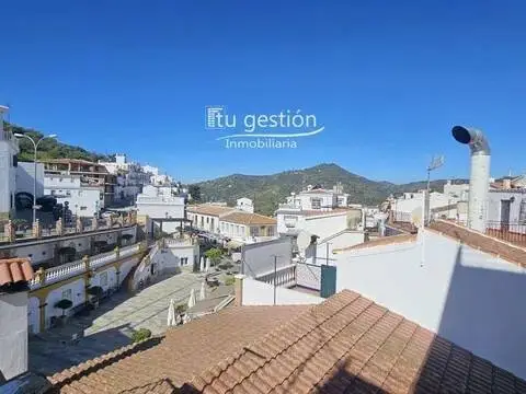 Casa adosada en Sayalonga