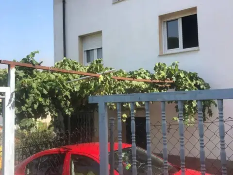 Chalet en Casas del Castañar