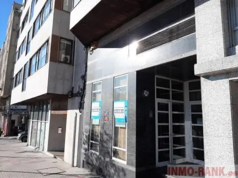 Local comercial en Praza España-Zona Corte Inglés