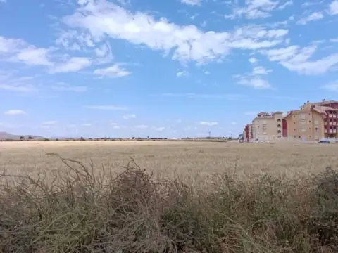 Terreno en Los Alcázares