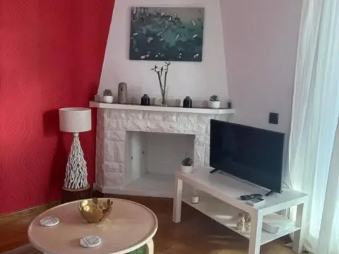 Piso en Els Molins-Poble Sec-Pins Vens