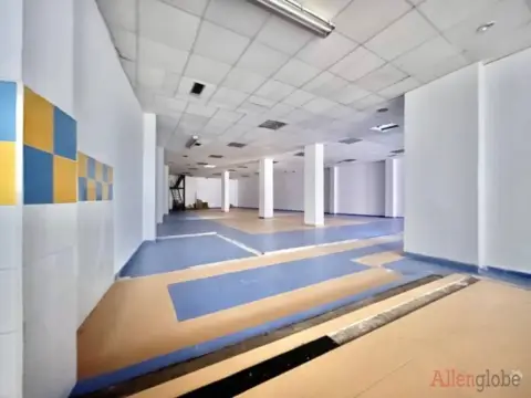 Local comercial en Pumarín-Teatinos
