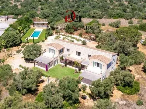 Chalet en Campos