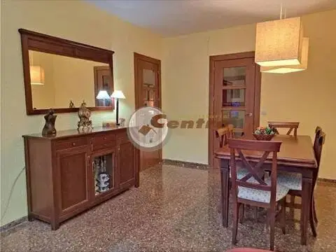 Piso en La Milagrosa-La Estrella-San Antón