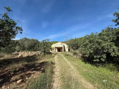 Casa rústica en Les Useres - Useras