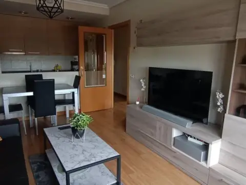 Piso en Portillejo-Valdegastea