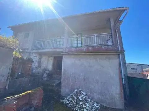 Casa adosada en Paderne