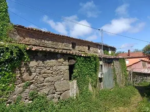 Chalet en A Brixeira (Curtis)