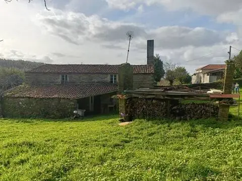 Chalet en A Chantada (Requeira)