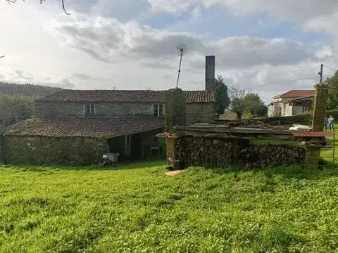 Chalet en A Chantada (Requeira)
