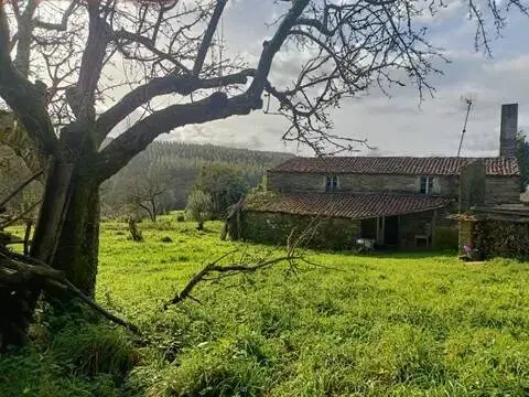 Chalet en A Chantada (Requeira)