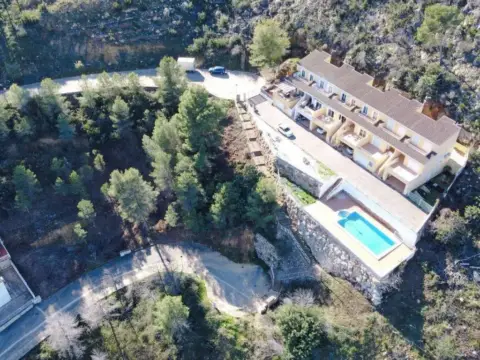 Casa en Ador